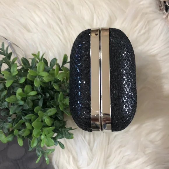 CRYSTAL ENCRUSTED EVENING BAG beaded EVENING BAG💥black w chain TIMELESS CLASSIC - Picture 7 of 10